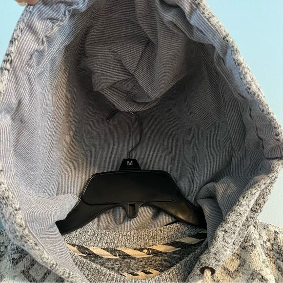 Vans Flurry Pullover Hoodie Sweater-
Men's Size Medium (oversized & loose fit) - Picture 7 of 15